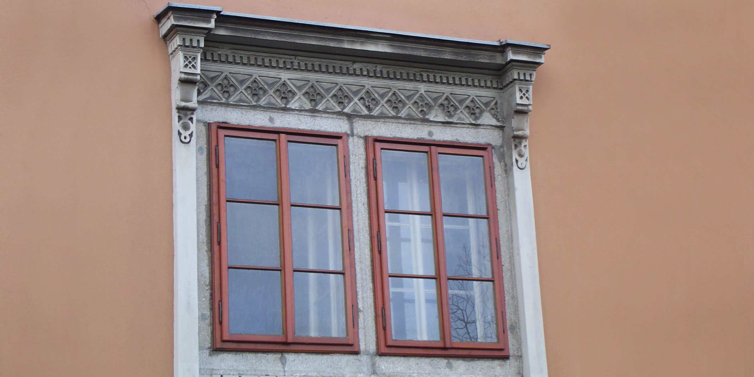 fassade stuck historische kastenfenster Tischler Hans Hummer Feldkirchen an der Donau